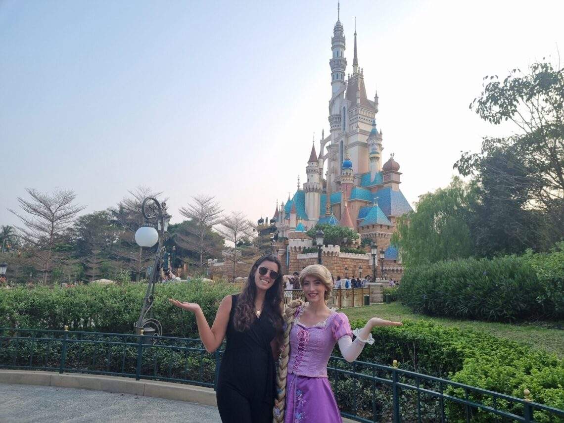 Um dia na Disneyland Hong Kong