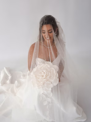 Buquê faz parte do vestido de noiva